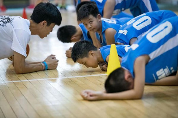 如何通过数据分析改进篮球战术训练?_2